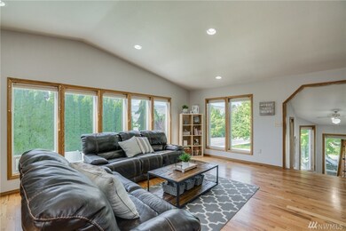 1001 N Fairview Place, East Wenatchee, WA 98802 - photo 7