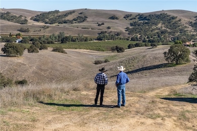 77620 Lowes Canyon Rd, San Miguel, CA 93451 - photo 2