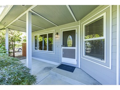 1565 Fairview Place, Cottage Grove, OR 97424 - photo 4