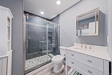 15 Sun Valley Ln, Bellport, NY 11713 - photo 7