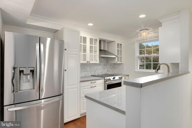 1600 Fieldthorn Dr, Reston, VA 20194 - photo 7