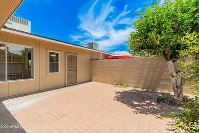 10525 W Granada Dr-2