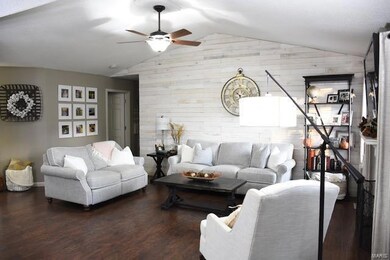 116 Jeanette Dr, Granite City, IL 62040 - photo 7