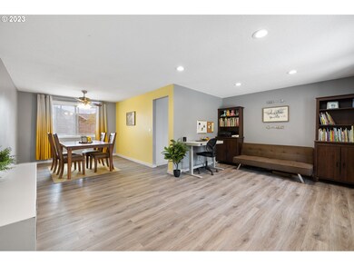 18965 SW Butternut St, Beaverton, OR 97007 - photo 5