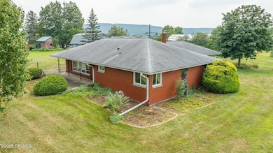 76 Buckhorn Rd, Bloomsburg, PA 17815 - photo 2