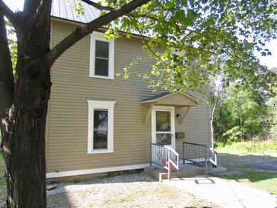 28 Lawrence Ave, Potsdam, NY 13676 - photo 2