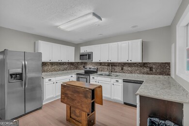 11118 City Pond Rd, Covington, GA 30014 - photo 7