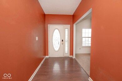 4712 Birmingham Dr, Indianapolis, IN 46235 - photo 5