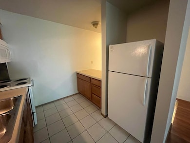 Kitchen (2)
