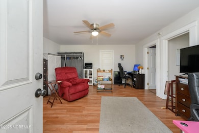 115 10th St unit 11-113, Hazlet Township, NJ 07734 - photo 4