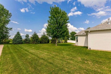 1904 E 58th St, Davenport, IA 52807 - photo 3