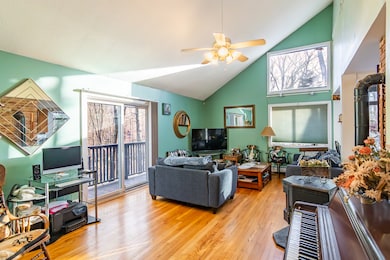 259 Weatherly Trail, Guilford, CT 06437 - photo 4