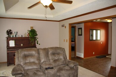 405 N Wildcat Ct, Hugoton, KS 67951 - photo 2