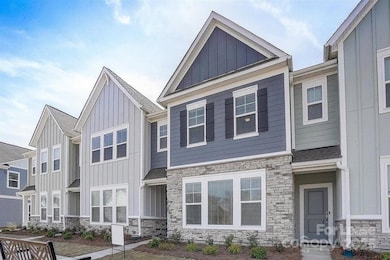 13106 Settlers Trail Ct unit Borewick, Charlotte, NC 28273 - photo 2