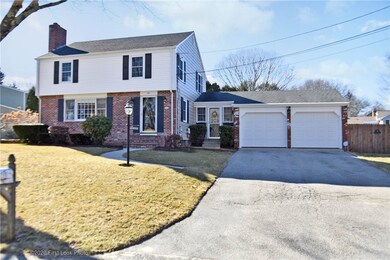 25 Maplewood Orchard Dr, Greenville, RI 02828 - photo 2