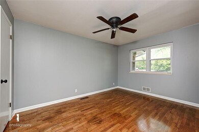 808 NW 8th St, Bentonville, AR 72712 - photo 7