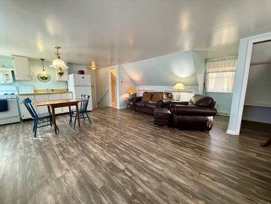 176 Pocono Rd unit 2, Brookfield, CT 06804 - photo 6