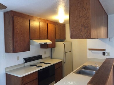 2375 Notre Dame Blvd unit 12, Chico, CA 95928 - photo 3