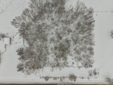 V-L Michigan 62, Edwardsburg, MI 49112 - photo 7