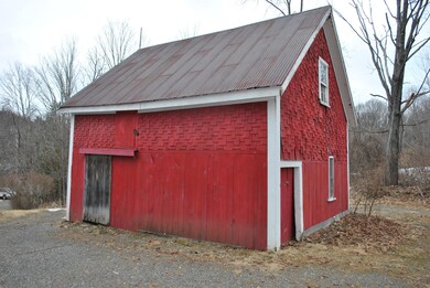 61 Brattle St, South Berwick, ME 03908 - photo 4