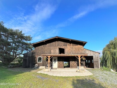 Barn