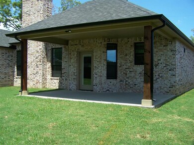 2622 Flora Ln, Denison, TX 75020 - photo 5