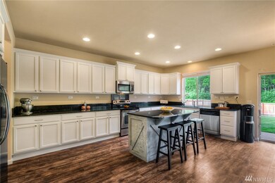 315 Phoenix Ave SW, Orting, WA 98360 - photo 4