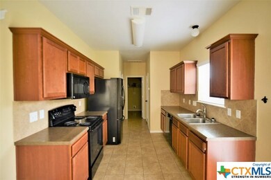 2205 Scott Dr, Copperas Cove, TX 76522 - photo 5