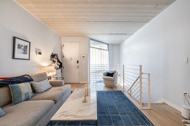 192 Spencer St unit 1-D, Brooklyn, NY 11205 - photo 3