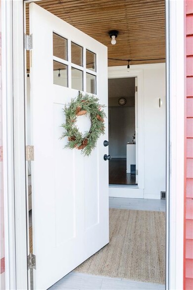 321 Posey St, Newburgh, IN 47630 - photo 3