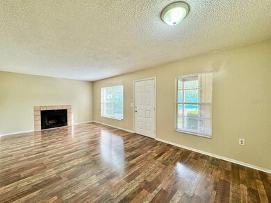 14419 Hanging Moss Cir unit 101, Tampa, FL 33613 - photo 6