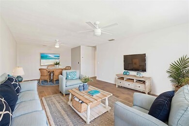 4202 Center Pointe Ln unit 30, Sarasota, FL 34233 - photo 4