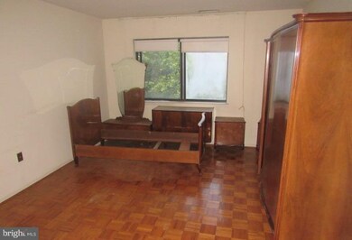 2903 Fallstaff Rd unit 404, Baltimore, MD 21209 - photo 6