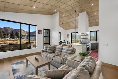 820 N 1st Ave, Hailey, ID 83333 - photo 2