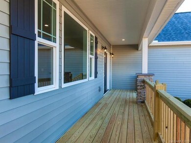 112 Cheraw Ln, Flat Rock, NC 28731 - photo 3