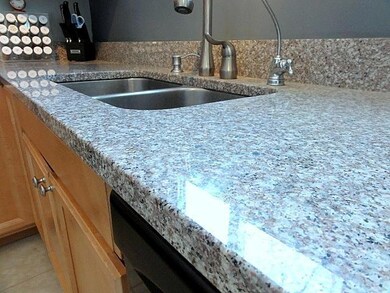 353 Pineview Dr, Columbus, OH 43213 - photo 3