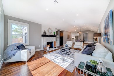 Beautiful Hardwood Floors & Wood Burning Fireplace