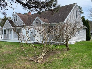 10 Buttercup Ln, South Yarmouth, MA 02664 - photo 4