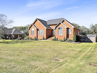 805 Muscogee Way, Mount Juliet, TN 37122 - photo 2