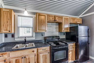 906 El Camino Real unit 4, Chico, TX 76431 - photo 5