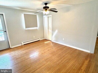 401 Franklin St, Reading, PA 19611 - photo 5