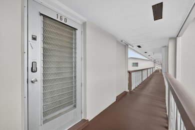 160 Easthampton G, West Palm Beach, FL 33417 - photo 2