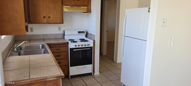 1141 N April Cir unit A, Mesa, AZ 85203 - photo 5