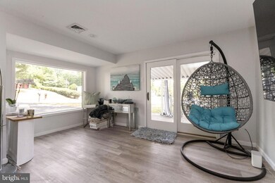 2508 Hillside Ln, Norristown, PA 19403 - photo 7