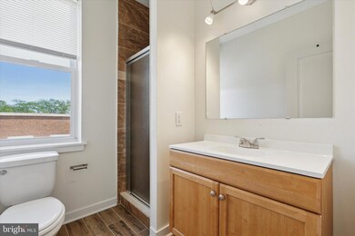 2128 N 17th St unit 2, Philadelphia, PA 19121 - photo 5