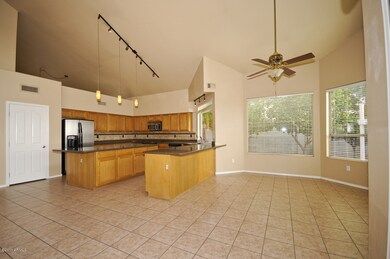 7037 E Monte Cir, Mesa, AZ 85209 - photo 4