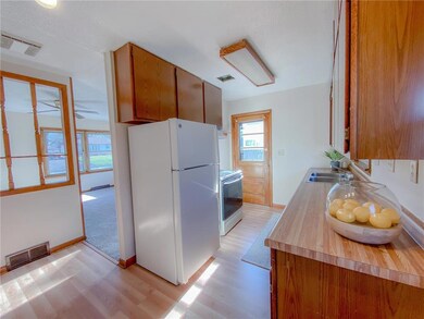 Bright kitchen with eat-in dining space