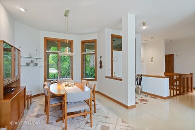 8 Castle Pines Ct, Lake In the Hills, IL 60156 - photo 6