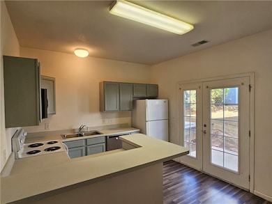 128 University Village Dr unit C, Central, SC 29630 - photo 5