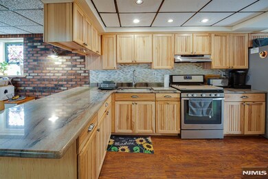 3 Acorn Rd, Secaucus, NJ 07094 - photo 6